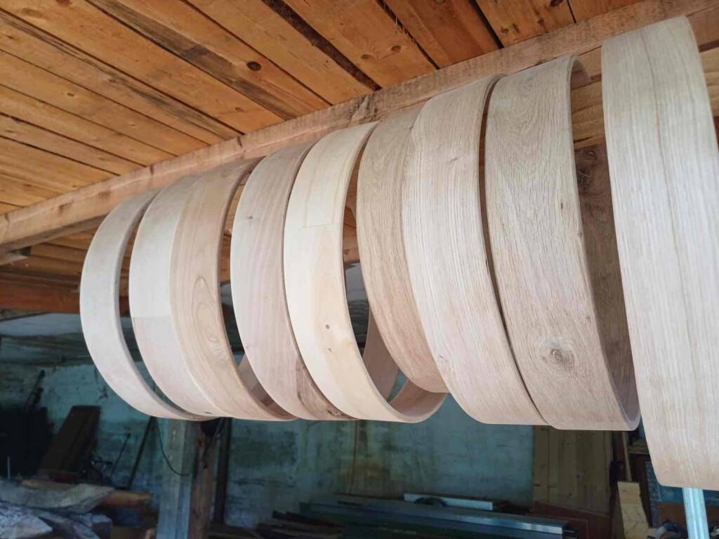 Einige Trommelrahmen aus Holz von Holzspirit Südtirol