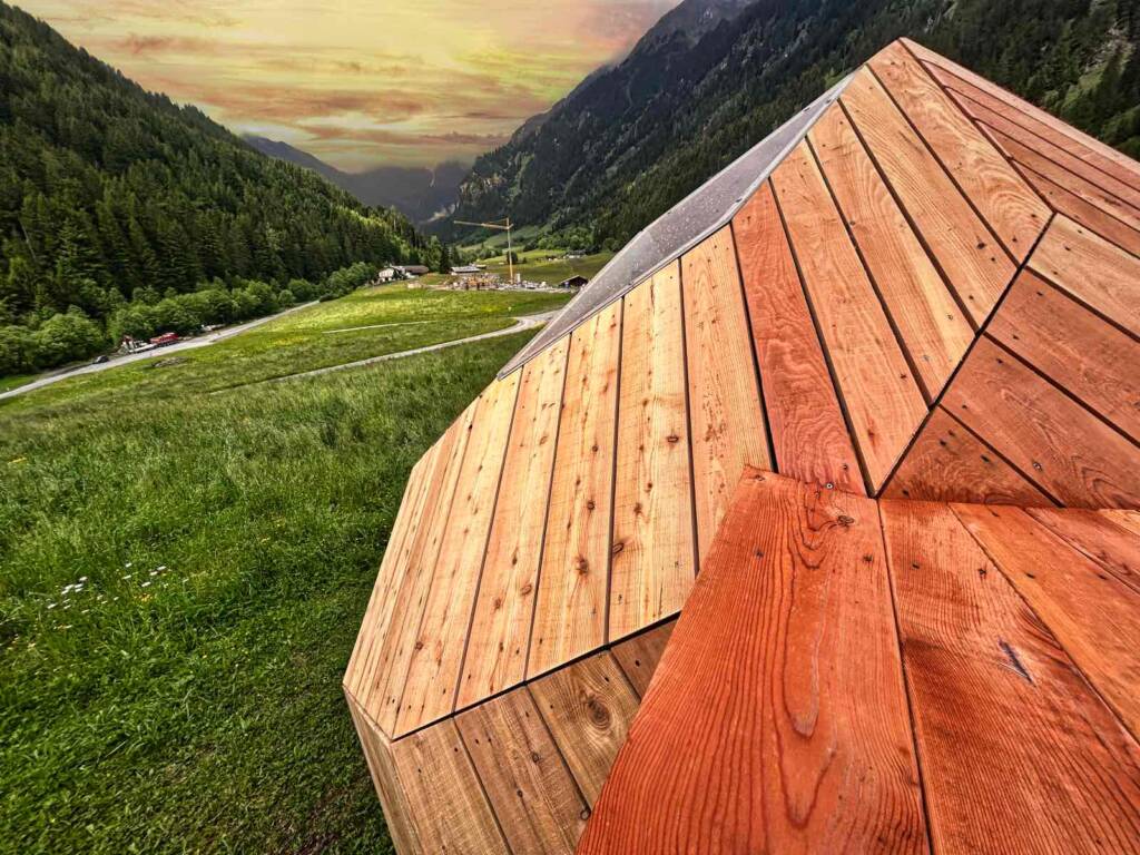 Spieldome für Kinder von Holzspirit Südtirol Fassade